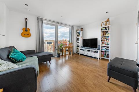 1 bedroom apartment for sale, Hambling Ct, Southampton Way, SE5