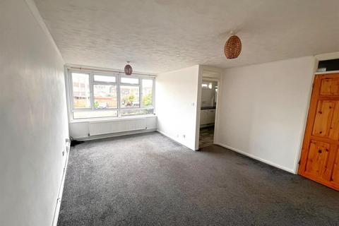 2 bedroom flat to rent, Thurso Walk, Corby NN17
