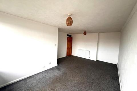 2 bedroom flat to rent, Thurso Walk, Corby NN17