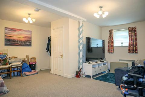 2 bedroom flat for sale, John Street, Oakham LE15