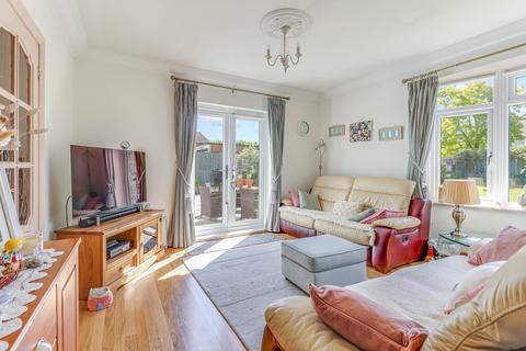 4 bedroom semi-detached house for sale, Marcus Avenue, Thorpe Bay SS1