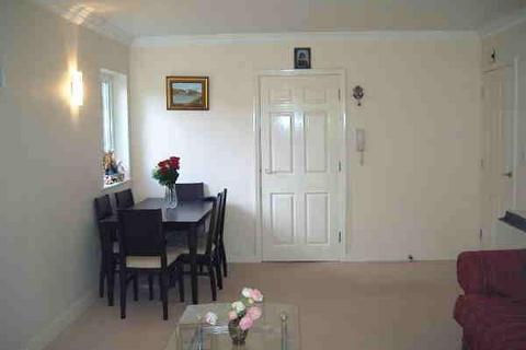 2 bedroom flat to rent, Victoria Court, London Road, Headington, Oxford