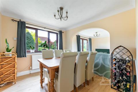 3 bedroom house for sale, Woodstock, West Mersea Colchester CO5