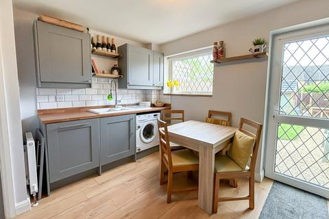 2 bedroom terraced house for sale, Pensclose, Witney, Oxfordshire, OX28