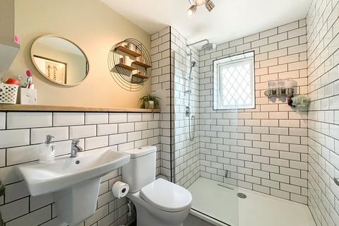 12 Pensclose, Witney, OX28 2EQ