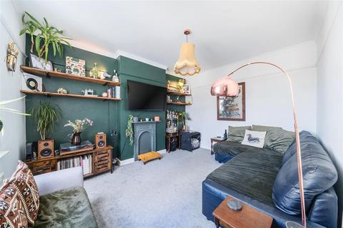 1 bedroom apartment for sale, Worthington Road, Surbiton
