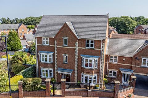 39 Astor Drive, Warrington, WA4 3DS