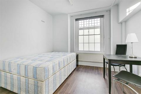 Studio to rent, North End House, Fitzjames Avenue, London, W14