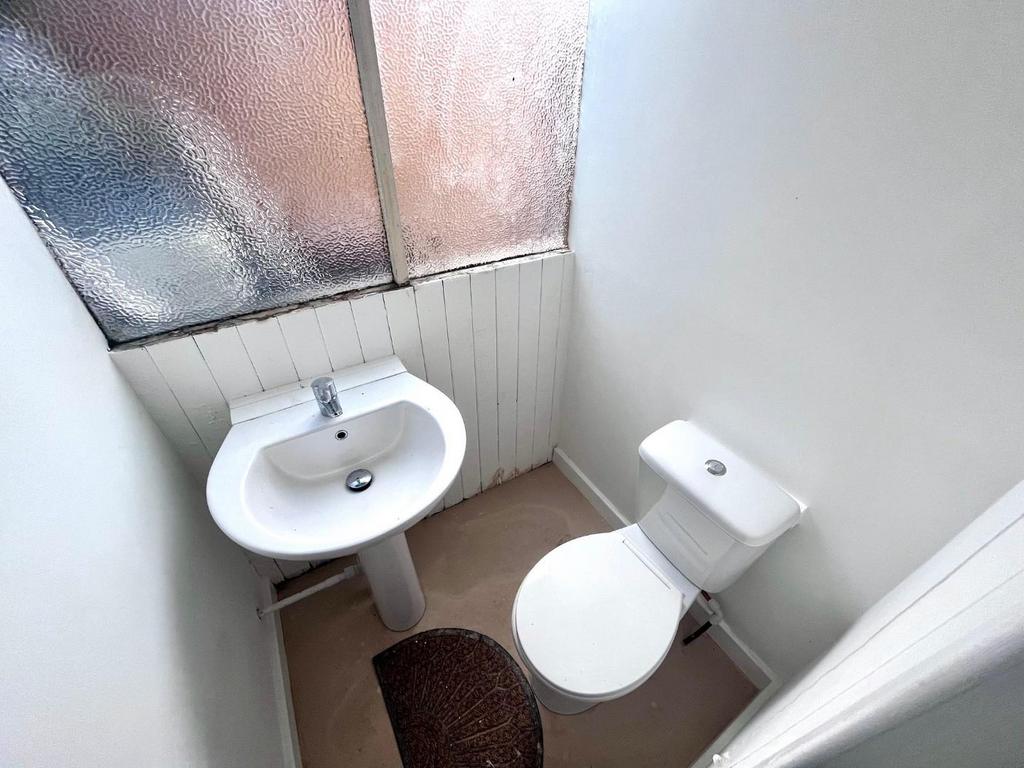 WC.jpg