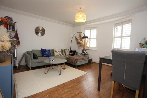 1 bedroom flat to rent - Montpelier Road, Brighton