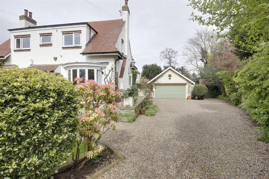 Driveway &amp; Garage