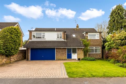 5 bedroom detached house for sale, Grangewood, Potters Bar EN6