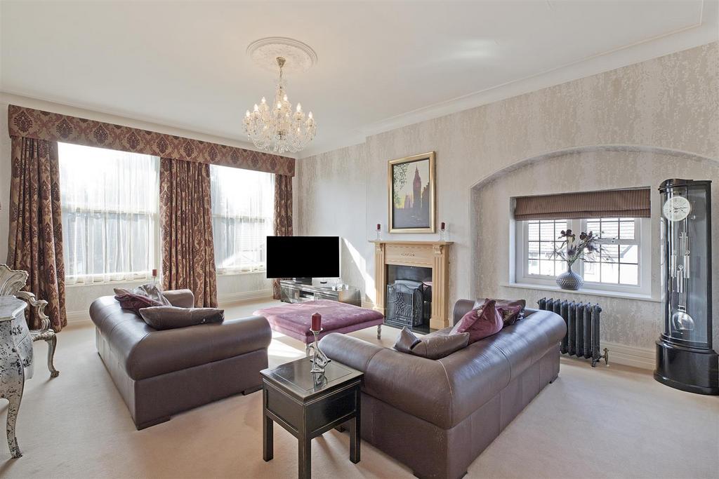 Formal family lounge