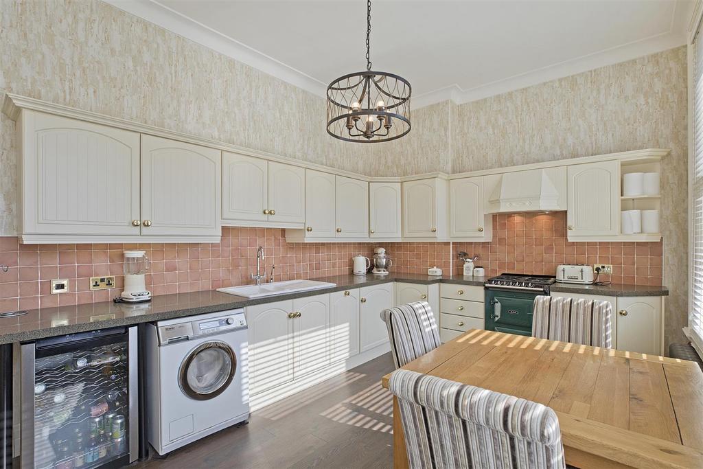 Family dining kitchen