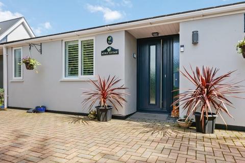 4 bedroom bungalow for sale, Hurn Way, Christchurch BH23