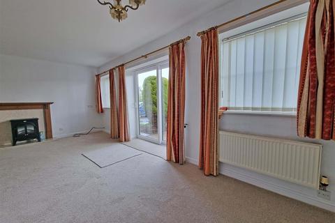 3 bedroom retirement property for sale, Silver Street, Wythall, Birmingham