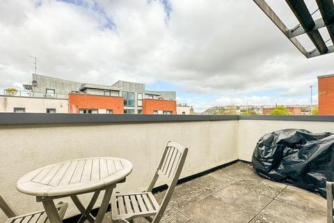 30 Paxton Drive, Bristol, BS3 2BE