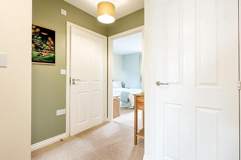 30 Paxton Drive, Bristol, BS3 2BE