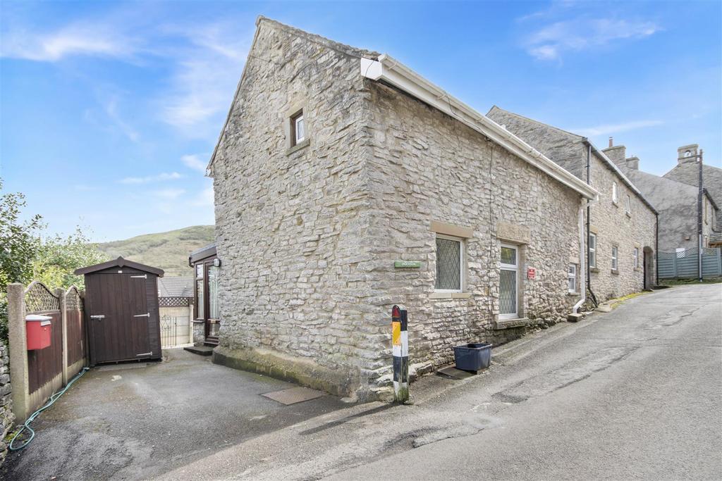 Hugh Lane, Bradwell, Hope Valley 2 bed semidetached house for sale £