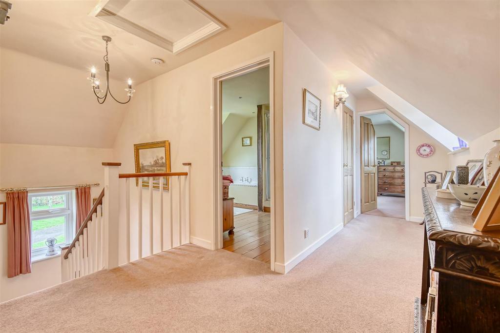 79 Dodds Green-15.jpg