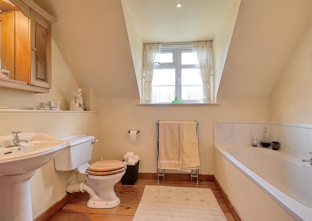 79 Dodds Green-16.jpg