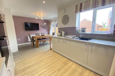 11 Arkwright Way, Etwall, Derby, DE65 6RW