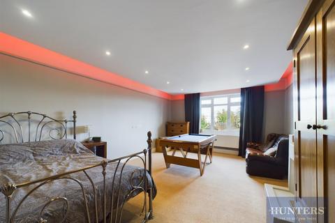 3 bedroom flat for sale, Hatherley Road, Cheltenham