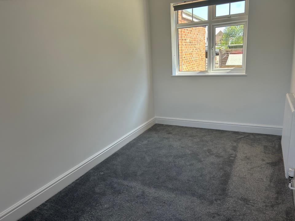 Brixham Crescent, Ruislip HA4 2 bed flat to rent £1,625 pcm (£375 pw)