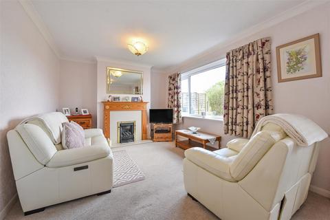 6 Beresford Close, Andover, SP10 2HN
