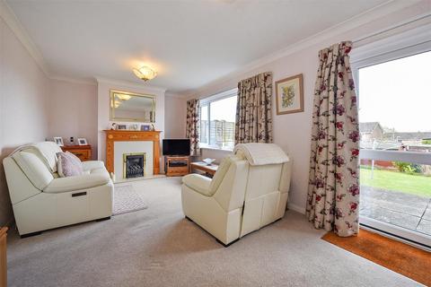 6 Beresford Close, Andover, SP10 2HN