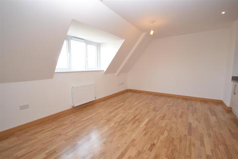1 bedroom flat to rent, Walsworth Road, Hitchin SG4