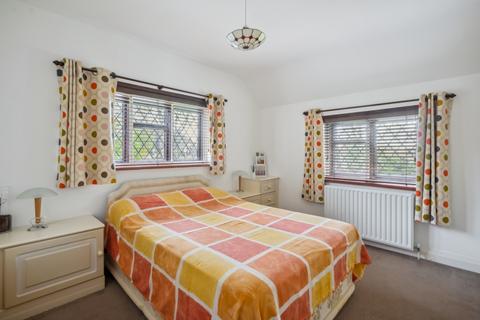 Gables Chiltern Hill, Chalfont St Peter, Gerrards Cross, SL9 9TX