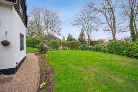 Gables Chiltern Hill, Chalfont St Peter, Gerrards Cross, SL9 9TX