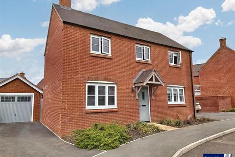 3 bedroom property to rent, Tanters Road, Towcester