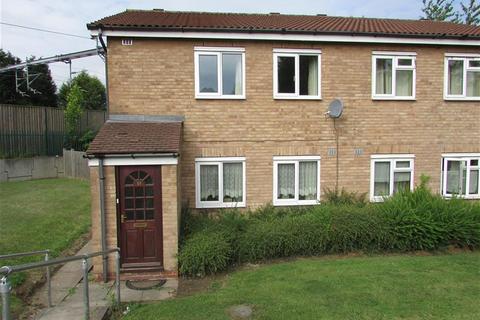 1 bedroom maisonette to rent, Chaucer Close, Tamworth, Staffordshire