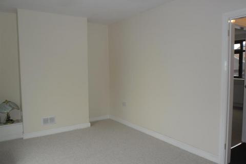 1 bedroom flat to rent, Albion Street, Rugeley, Staffordshire