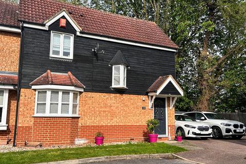 2 bedroom end of terrace house for sale, Regal Close, Standon