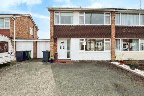 3 bedroom semi-detached house for sale, Knightley Close, Leamington Spa