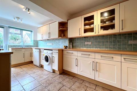 3 bedroom semi-detached house for sale, Knightley Close, Leamington Spa