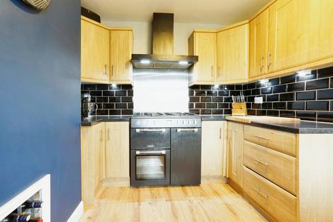 15 Bramstan Gardens, Leeds, LS13 3JQ