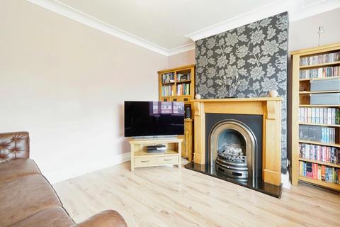 15 Bramstan Gardens, Leeds, LS13 3JQ