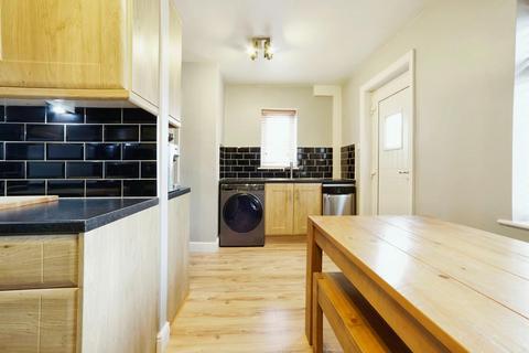 15 Bramstan Gardens, Leeds, LS13 3JQ
