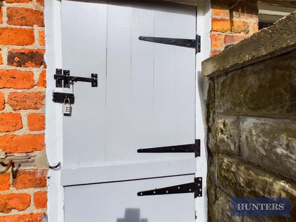 CAM03407 G0-PR0109-STILL030.jpg