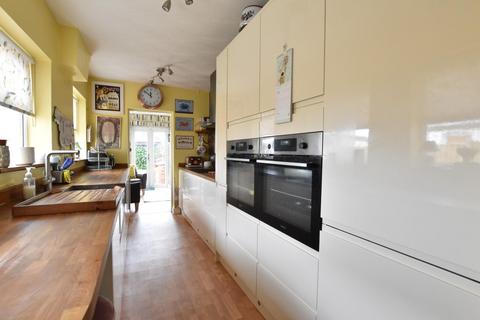 2 bedroom semi-detached house for sale, Messingham Road, Scunthorpe