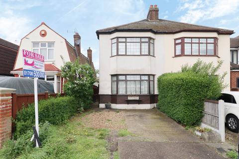 19 Cherry Tree Lane, Rainham, RM13 8TH