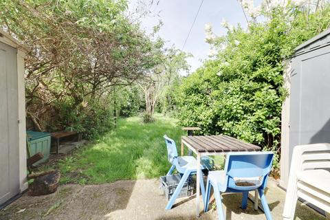 19 Cherry Tree Lane, Rainham, RM13 8TH
