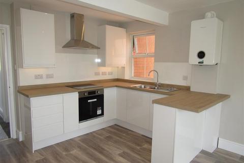 2 bedroom apartment to rent, Blackall Road, Exeter EX4