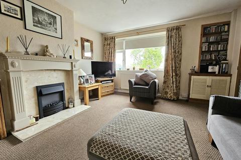 3 bedroom semi-detached house for sale, Ladybank Road, Mickleover, Derby
