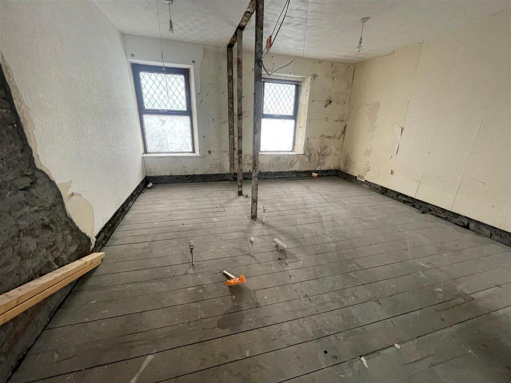 Top Floor Living Space