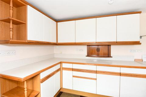 3 Oak Drive, North Bradley, Trowbridge, BA14 0SW